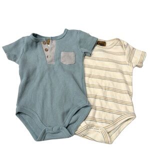 Mario Lopez Baby Onesies 2-Pack, Size 3–6M, Blue Waffle Knit Neutral Stripe Boy